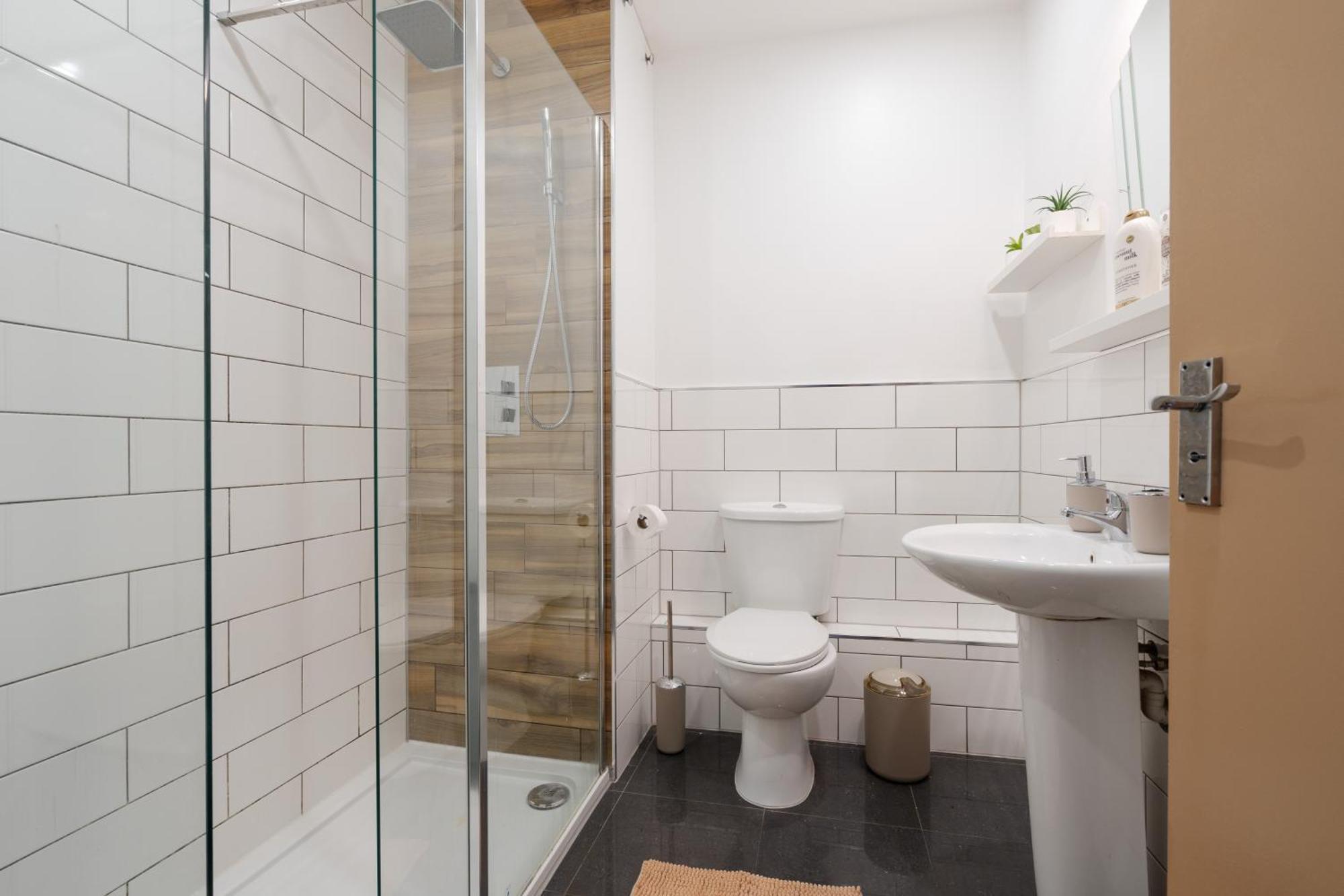 Cosy Central Apartment - Free Nearby Parking Liverpool Eksteriør bilde