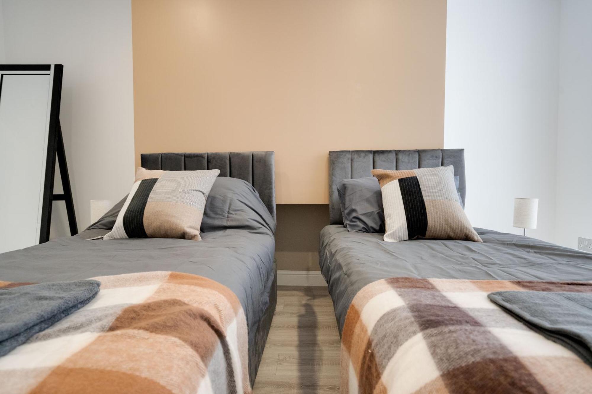 Cosy Central Apartment - Free Nearby Parking Liverpool Eksteriør bilde