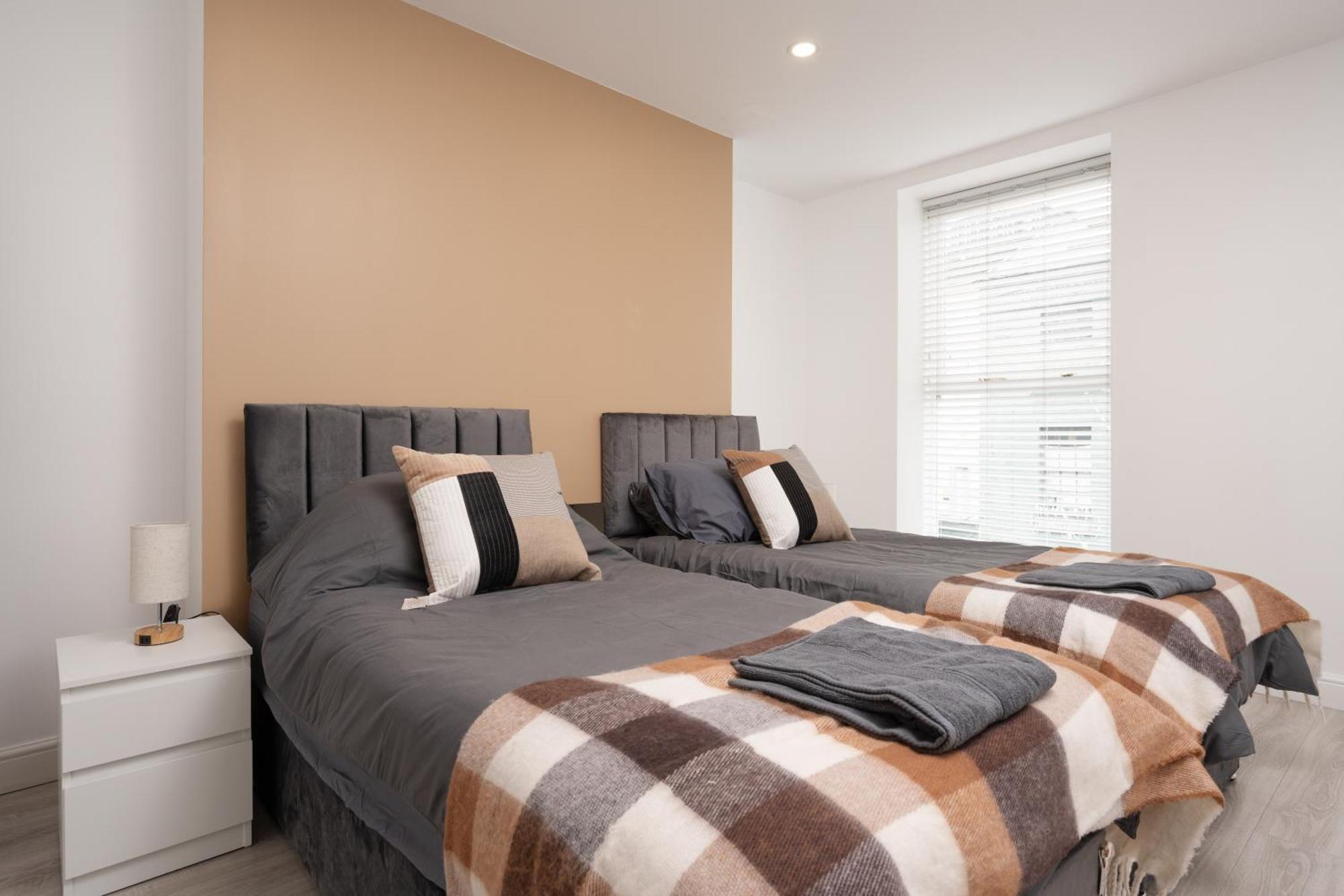 Cosy Central Apartment - Free Nearby Parking Liverpool Eksteriør bilde